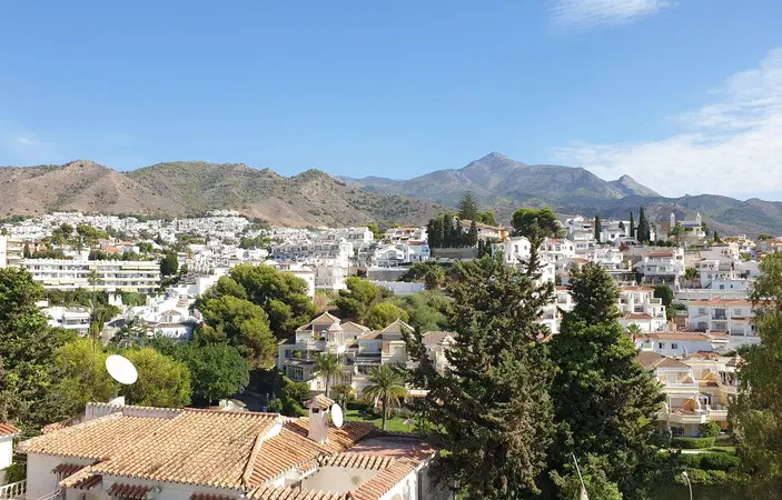 3 habs Villa - Chalet a la venta en Nerja - R5504146