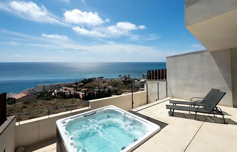 3 habs Adosada a la venta en Torrox Costa - R5361976