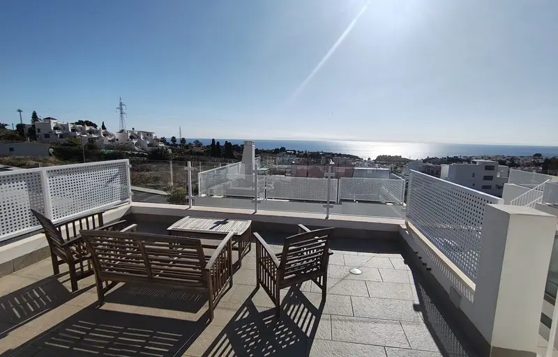 3 habs Villa - Chalet a la venta en Nerja - R5423431