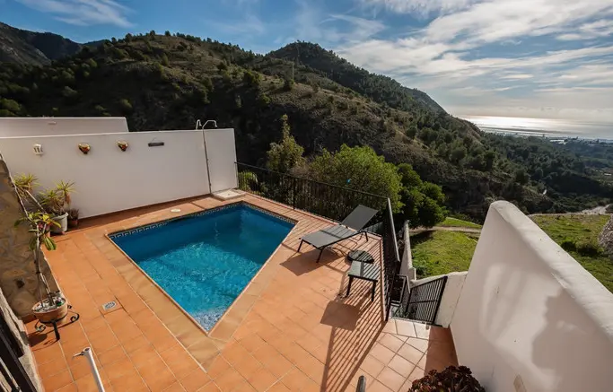 3 habs Pareada a la venta en Frigiliana - R3591829