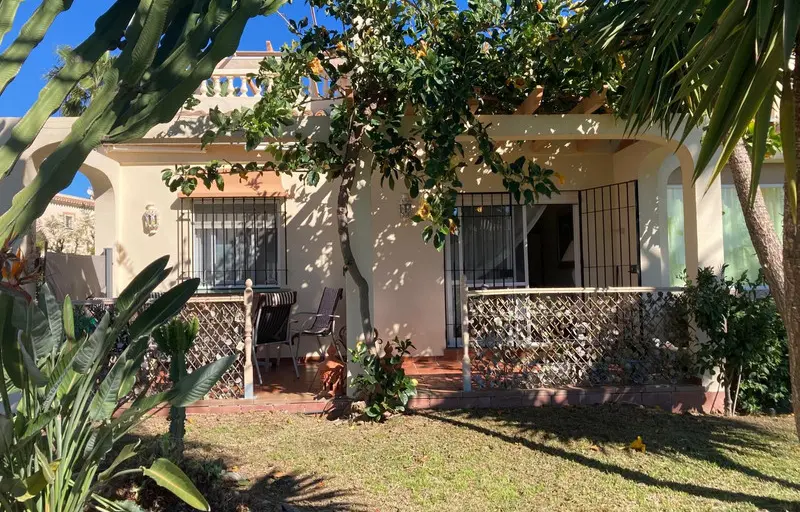 2 habs Pareada a la venta en Torrox Costa - R5303509