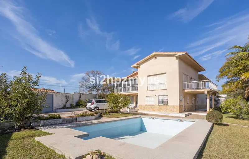 6 habs Villa - Chalet a la venta en Nerja - R4902763