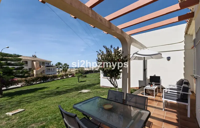 2 habs Adosada a la venta en Torrox - R5455243